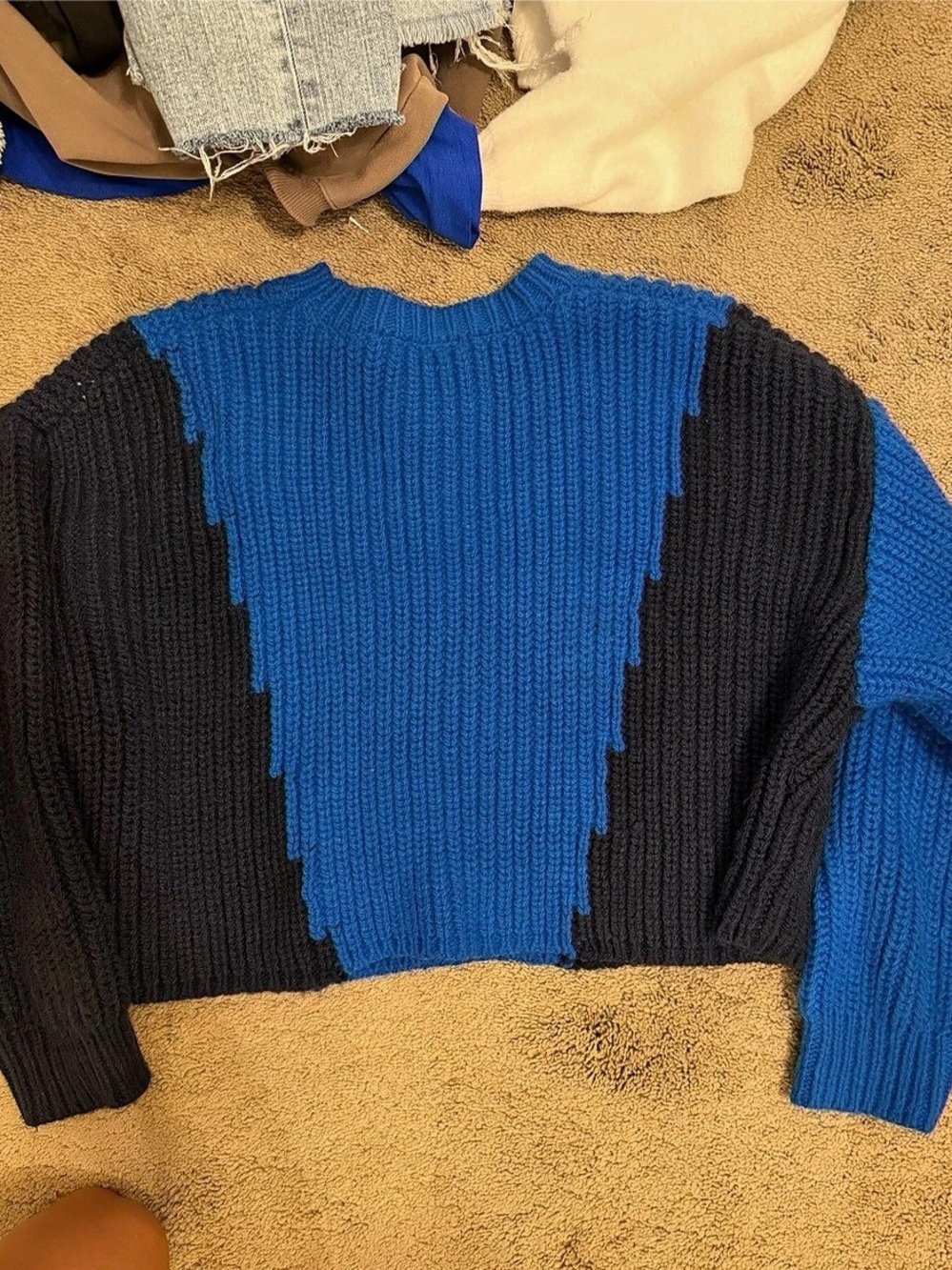 Zara Color Block Cropped Sweater in Blue & Black Size Small